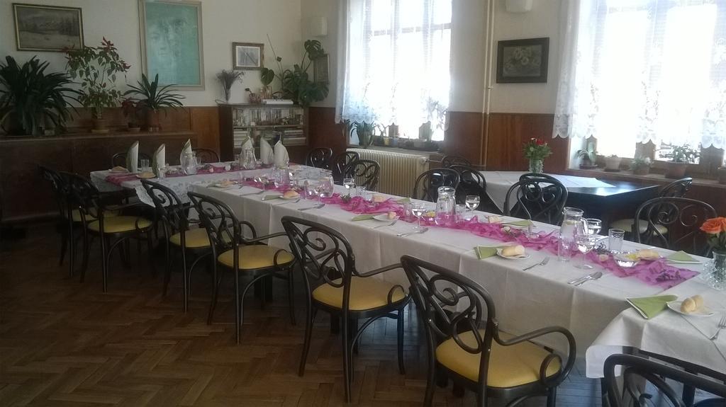 Kralicka Chata Staré Město Kültér fotó